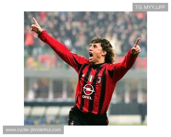 中锋足球巨星全面解析从进攻核心到球队灵魂的成长之路