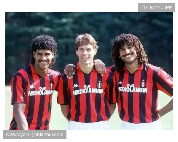 足球场上六边形球星的崛起与足球战术革新之间的深刻关系探讨